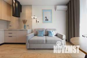 2-к квартира, посуточно, 38м2, 7/8 этаж