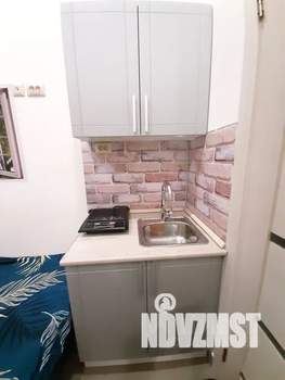 Студия квартира, посуточно, 14м2, 2/20 этаж