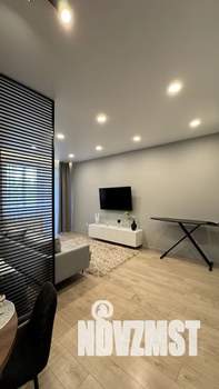 Студия квартира, посуточно, 45м2, 2/23 этаж