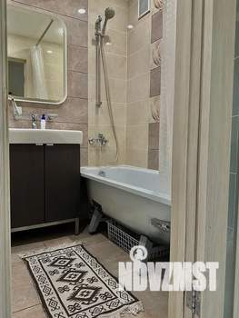 1-к квартира, посуточно, 35м2, 4/10 этаж