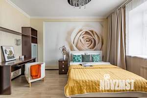 1-к квартира, посуточно, 53м2, 3/7 этаж