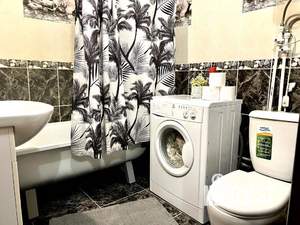 1-к квартира, посуточно, 50м2, 1/1 этаж