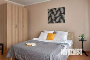 1-к квартира, посуточно, 42м2, 6/9 этаж