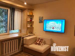 Студия квартира, посуточно, 18м2, 2/5 этаж