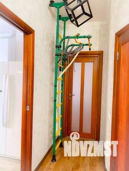 2-к квартира, посуточно, 64м2, 1/1 этаж