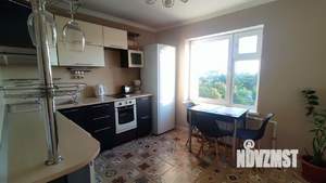 1-к квартира, посуточно, 42м2, 9/16 этаж