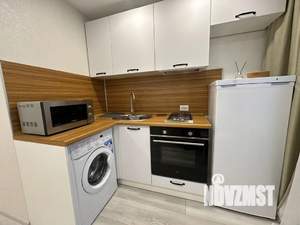 1-к квартира, посуточно, 35м2, 4/10 этаж