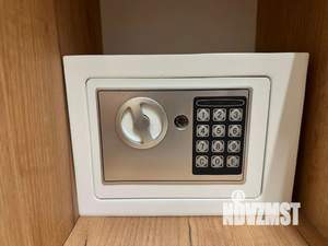 Студия квартира, посуточно, 16м2, 1/9 этаж