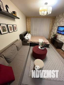 1-к квартира, посуточно, 40м2, 1/10 этаж