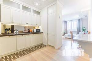 2-к квартира, посуточно, 50м2, 1/1 этаж