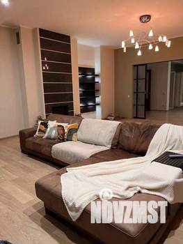 1-к квартира, посуточно, 244м2, 1/1 этаж