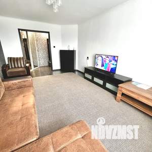 1-к квартира, посуточно, 44м2, 8/10 этаж