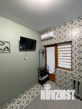 Студия квартира, посуточно, 14м2, 1/4 этаж