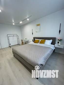 2-к квартира, посуточно, 47м2, 16/18 этаж