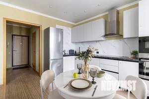 Студия квартира, посуточно, 41м2, 17/18 этаж