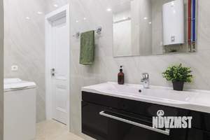 2-к квартира, посуточно, 65м2, 1/1 этаж