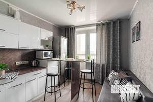 1-к квартира, посуточно, 46м2, 8/18 этаж