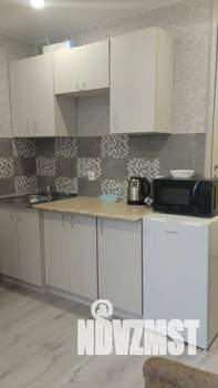 Студия квартира, посуточно, 12м2, 2/9 этаж