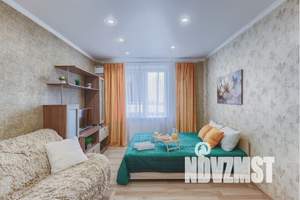 1-к квартира, посуточно, 38м2, 7/10 этаж