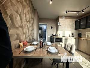 1-к квартира, посуточно, 57м2, 1/1 этаж