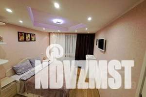 2-к квартира, посуточно, 52м2, 1/9 этаж