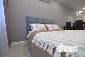 1-к квартира, посуточно, 49м2, 3/25 этаж