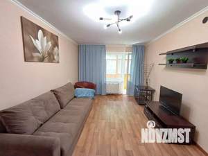 2-к квартира, посуточно, 50м2, 1/1 этаж
