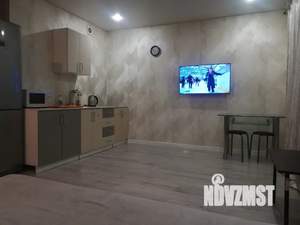 Студия квартира, посуточно, 30м2, 7/8 этаж