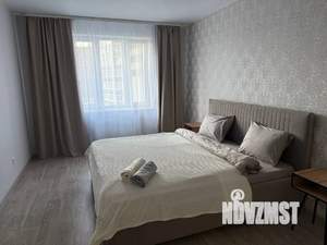 1-к квартира, посуточно, 38м2, 5/10 этаж