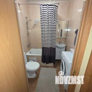 1-к квартира, посуточно, 34м2, 2/5 этаж