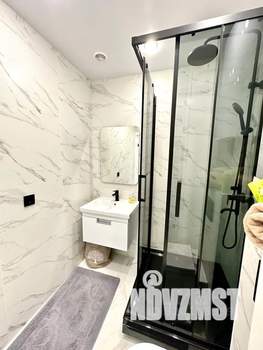 2-к квартира, посуточно, 47м2, 10/23 этаж