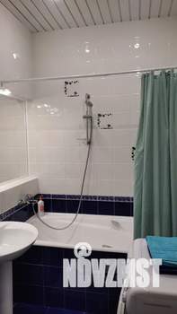 Студия квартира, посуточно, 42м2, 2/6 этаж