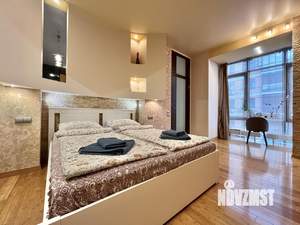 1-к квартира, посуточно, 57м2, 1/1 этаж