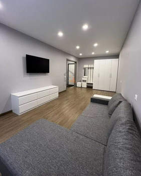 1-к квартира, на длительный срок, 37м2, 3/19 этаж