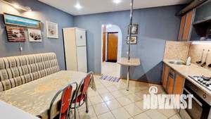 1-к квартира, посуточно, 44м2, 4/10 этаж