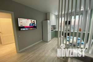 1-к квартира, посуточно, 43м2, 13/19 этаж