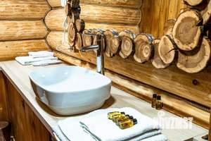 2-к квартира, посуточно, 50м2, 1/1 этаж