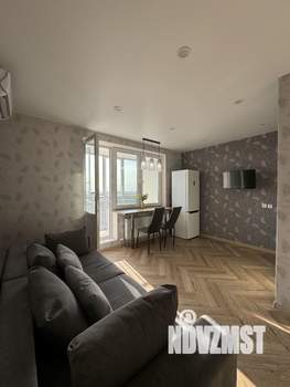 Студия квартира, на длительный срок, 35м2, 23/25 этаж