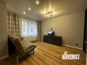 Студия квартира, на длительный срок, 32м2, 2/17 этаж