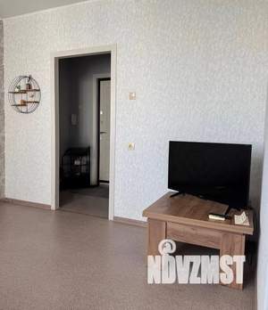 1-к квартира, посуточно, 43м2, 9/10 этаж