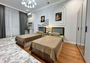 4-к квартира, на длительный срок, 120м2, 2/5 этаж