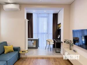 Студия квартира, на длительный срок, 32м2, 15/17 этаж