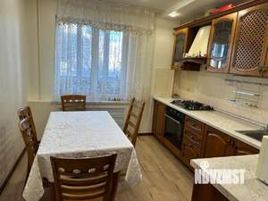 4-к квартира, на длительный срок, 91м2, 4/10 этаж
