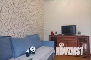 1-к квартира, посуточно, 45м2, 2/4 этаж