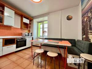 1-к квартира, посуточно, 46м2, 4/10 этаж