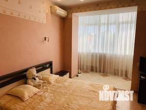 4-к квартира, на длительный срок, 150м2, 5/5 этаж