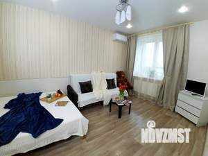 1-к квартира, посуточно, 36м2, 15/19 этаж