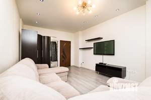 1-к квартира, посуточно, 50м2, 1/1 этаж