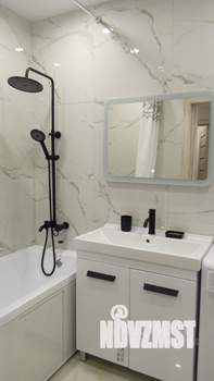 Студия квартира, посуточно, 34м2, 23/25 этаж