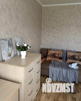 1-к квартира, посуточно, 37м2, 8/10 этаж